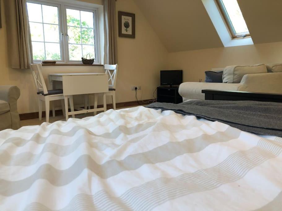 Beautiful Cotswold Accommodation, Near Winchcombe Apartment Tewkesbury